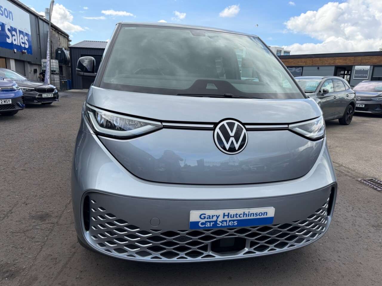 2024 VOLKSWAGEN ID. BUZZ Pro 77kWh Life MPV 5dr Electric Auto (204 ps) ONLY 45669 GENUINE LOW MILES - vehicle photo 25 for sale on PureCar
