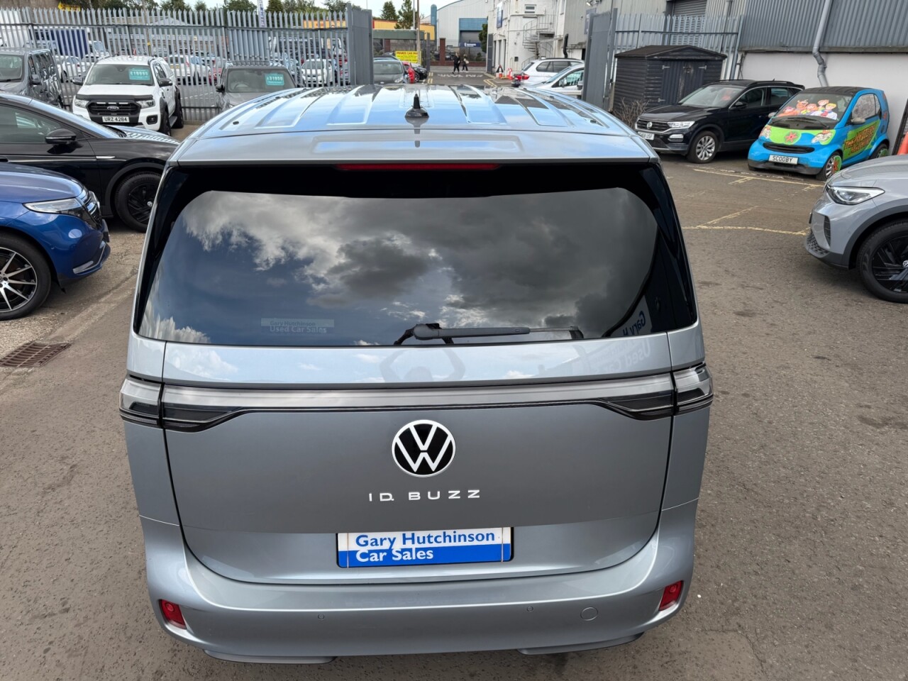 2024 VOLKSWAGEN ID. BUZZ Pro 77kWh Life MPV 5dr Electric Auto (204 ps) ONLY 45669 GENUINE LOW MILES - vehicle photo 20 for sale on PureCar