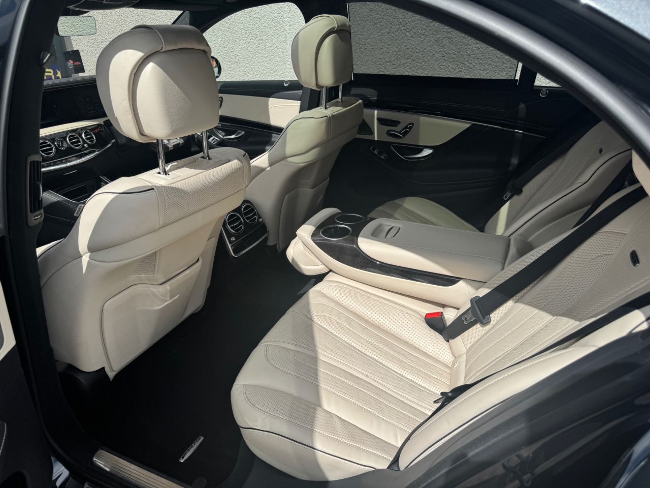 2018 MERCEDES S CLASS 4.0 S63L V8 BiTurbo AMG (Executive) Saloon 4dr Petrol SpdS MCT Euro 6 (s/s) - vehicle photo 12 for sale on PureCar