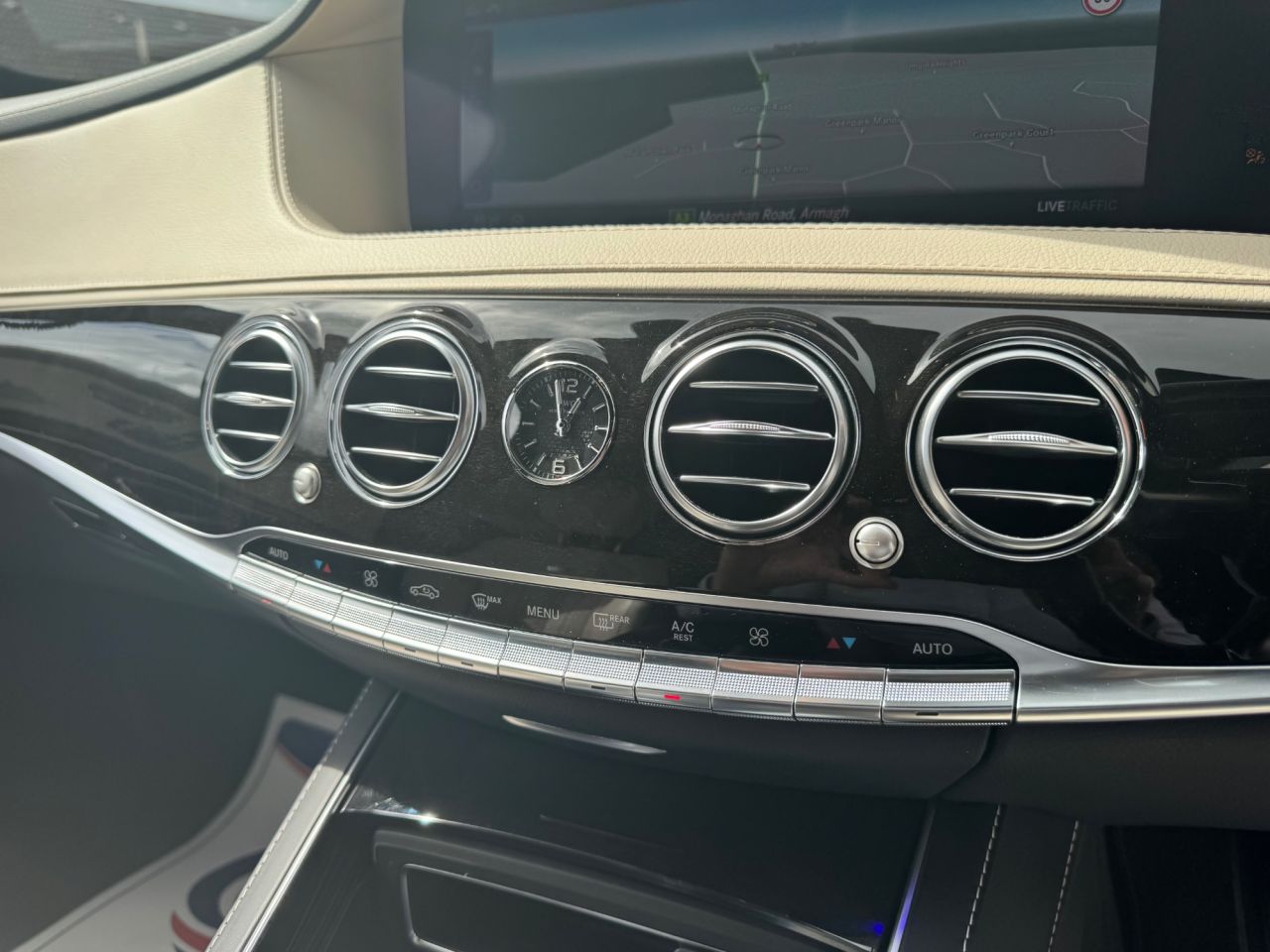 2018 MERCEDES S CLASS 4.0 S63L V8 BiTurbo AMG (Executive) Saloon 4dr Petrol SpdS MCT Euro 6 (s/s) - vehicle photo 29 for sale on PureCar