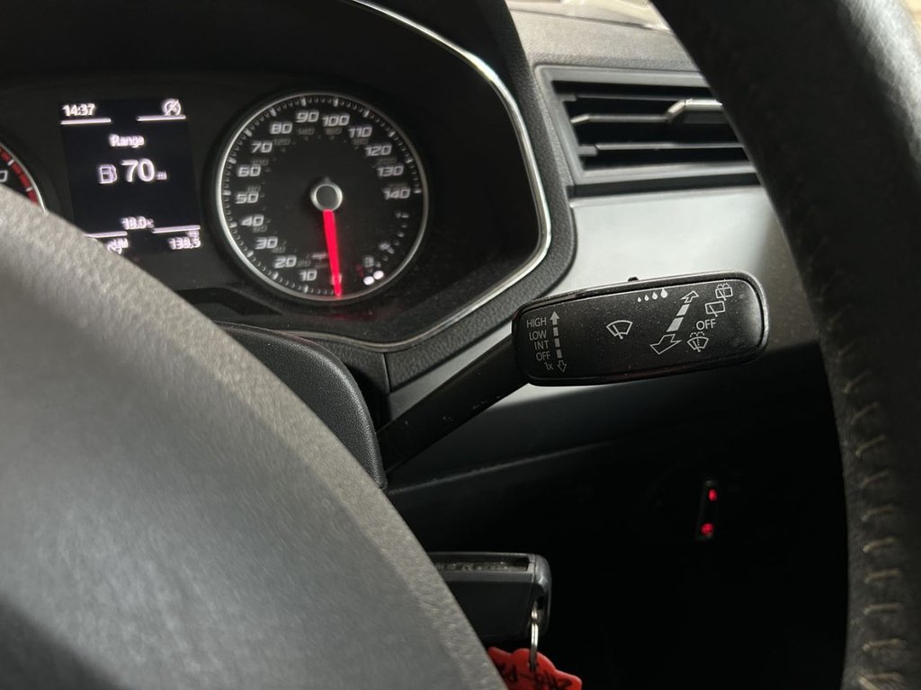 2017 SEAT Ibiza — image 15