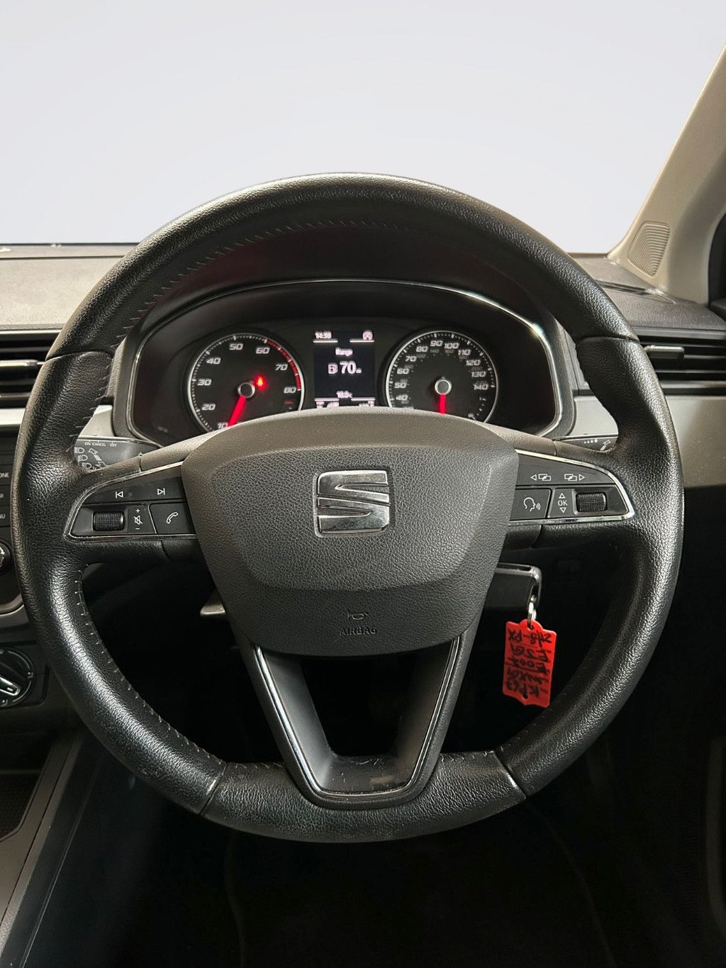 2017 SEAT Ibiza — image 10