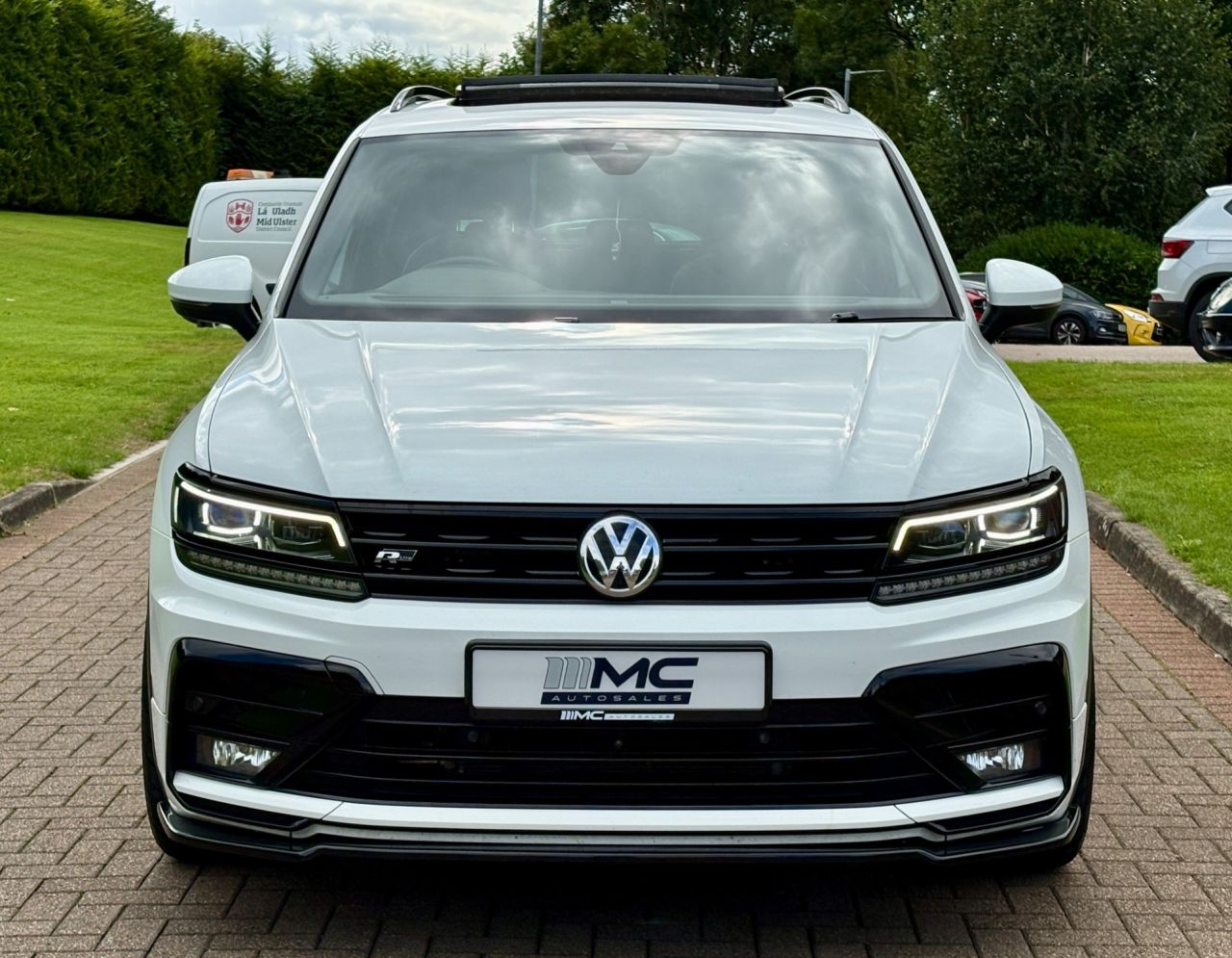 2020 VOLKSWAGEN TIGUAN 2.0 TDI R-Line Tech SUV 5dr Diesel DSG 4Motion Euro 6 (s/s) (150 ps) - vehicle photo 10 for sale on PureCar