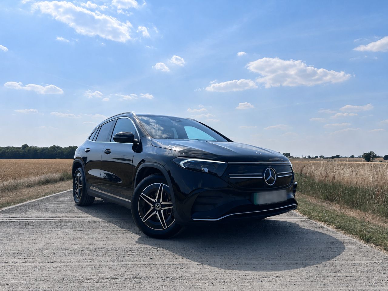 2024 MERCEDES-BENZ EQA