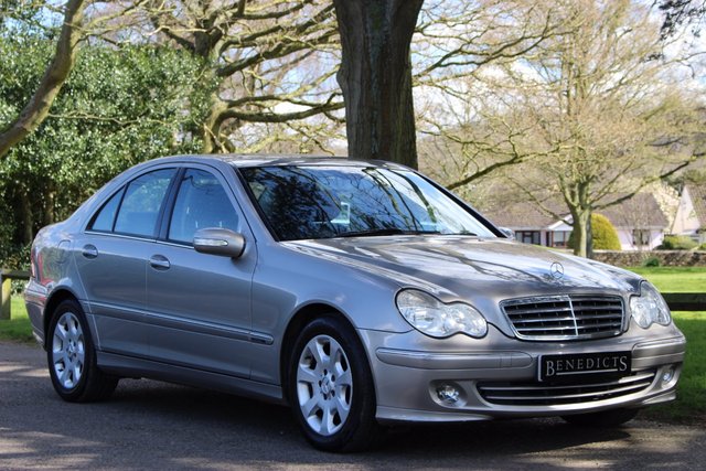 2005 55 Mercedes-Benz C Class 2.1 C200 CDI ELEGANCE SE 4d AUTO 121 BHP
