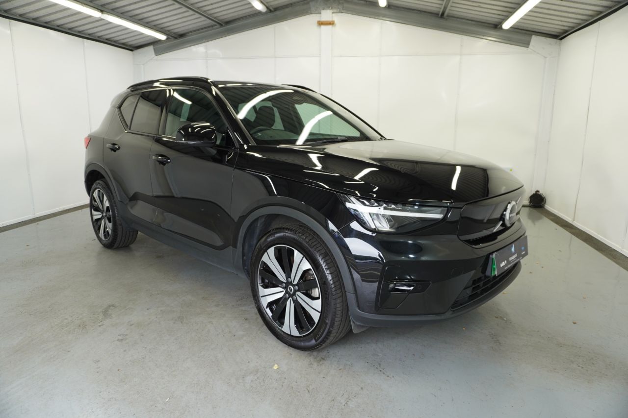 2023 VOLVO XC40 Recharge 69kWh Plus SUV 5dr Electric Auto (231 ps) - vehicle photo 2 for sale on PureCar