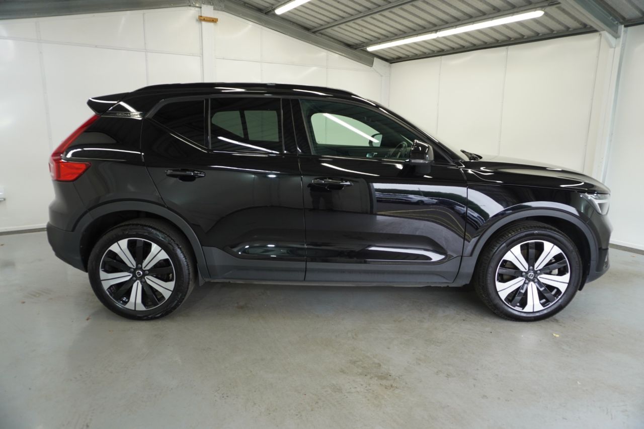 2023 VOLVO XC40 Recharge 69kWh Plus SUV 5dr Electric Auto (231 ps) - vehicle photo 7 for sale on PureCar