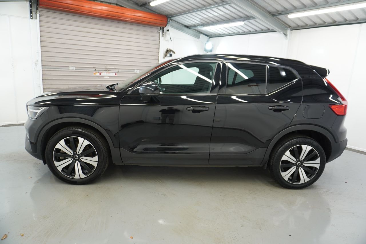 2023 VOLVO XC40 Recharge 69kWh Plus SUV 5dr Electric Auto (231 ps) - vehicle photo 14 for sale on PureCar
