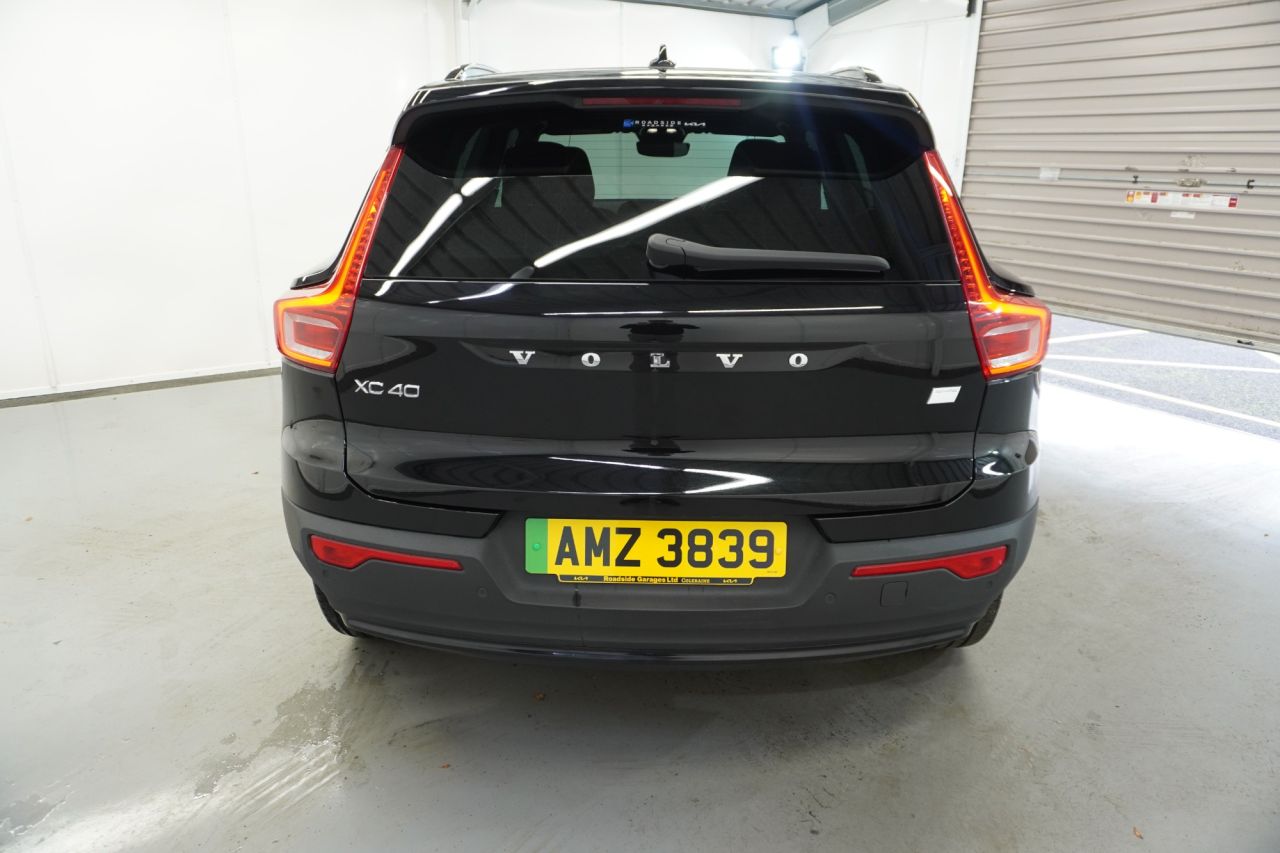 2023 VOLVO XC40 Recharge 69kWh Plus SUV 5dr Electric Auto (231 ps) - vehicle photo 17 for sale on PureCar