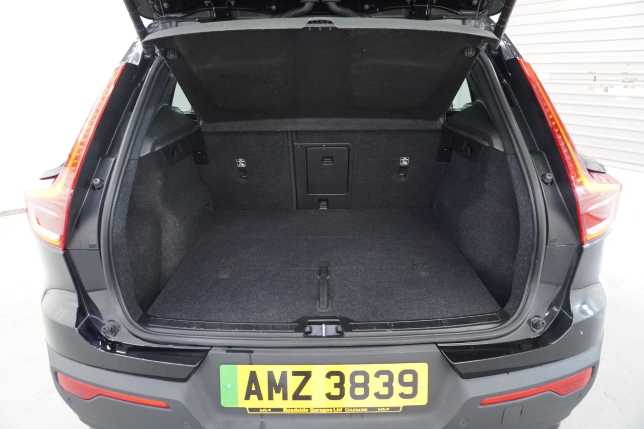 2023 VOLVO XC40 Recharge 69kWh Plus SUV 5dr Electric Auto (231 ps) - vehicle photo 21 for sale on PureCar