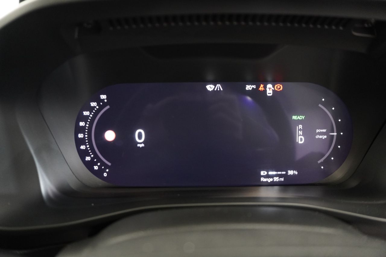 2023 VOLVO XC40 Recharge 69kWh Plus SUV 5dr Electric Auto (231 ps) - vehicle photo 27 for sale on PureCar