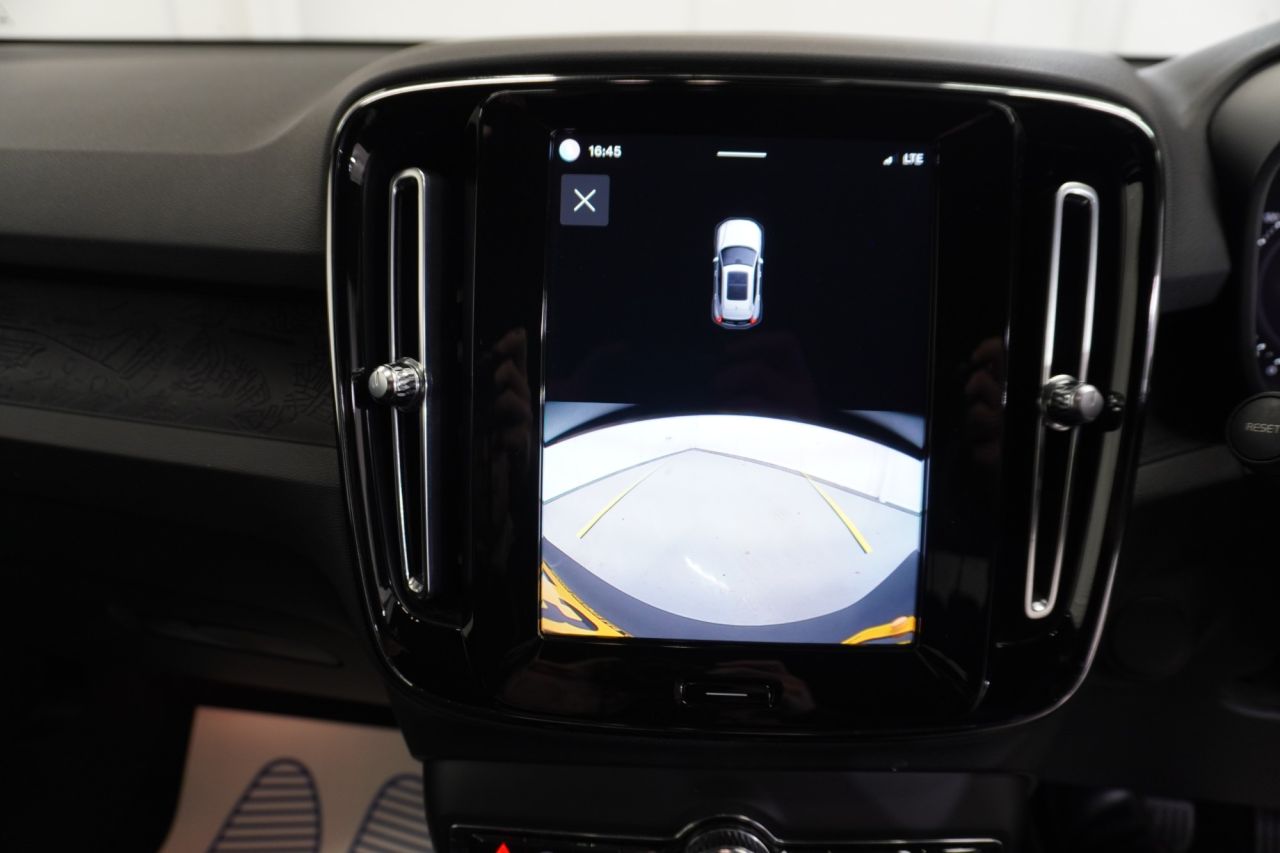 2023 VOLVO XC40 Recharge 69kWh Plus SUV 5dr Electric Auto (231 ps) - vehicle photo 28 for sale on PureCar