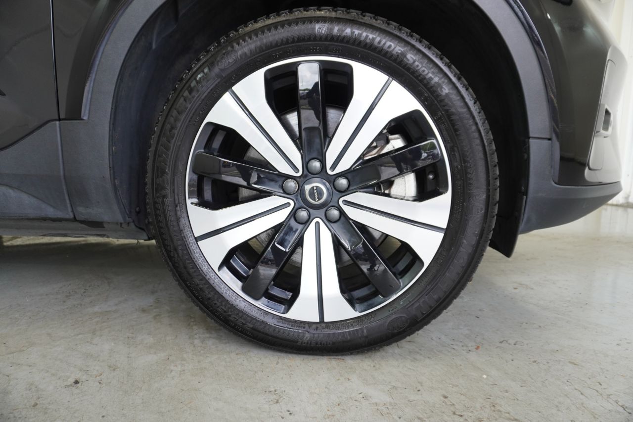 2023 VOLVO C40 Recharge 69kWh Plus SUV 5dr Electric Auto (231 ps) - vehicle photo 3 for sale on PureCar