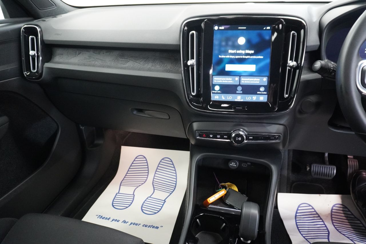 2023 VOLVO C40 Recharge 69kWh Plus SUV 5dr Electric Auto (231 ps) - vehicle photo 29 for sale on PureCar