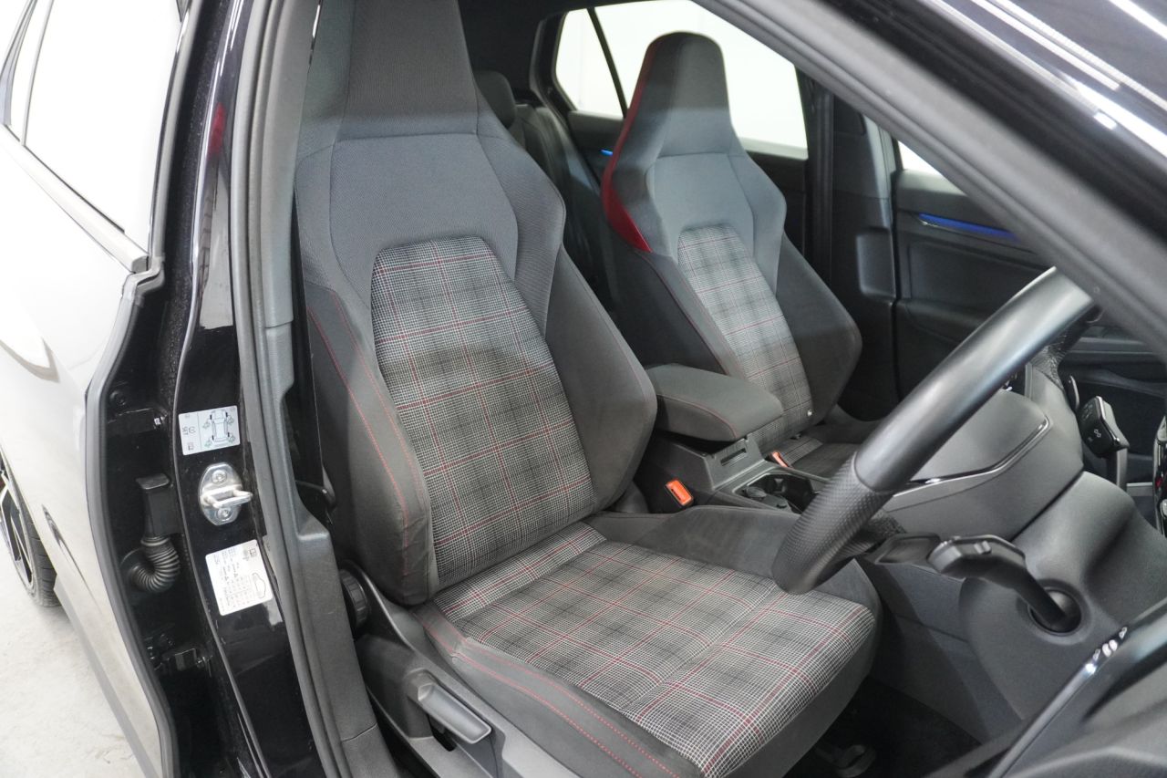 2021 VOLKSWAGEN GOLF 2.0 TSI GTI Hatchback 5dr Petrol DSG Euro 6 (s/s) (245 ps) - vehicle photo 24 for sale on PureCar