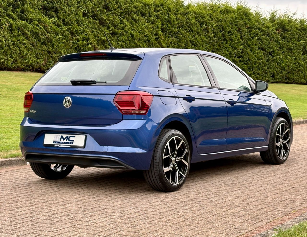 2018 VOLKSWAGEN POLO 1.0 TSI SE Hatchback 5dr Petrol Manual Euro 6 (s/s) (95 ps) - vehicle photo 3 for sale on PureCar