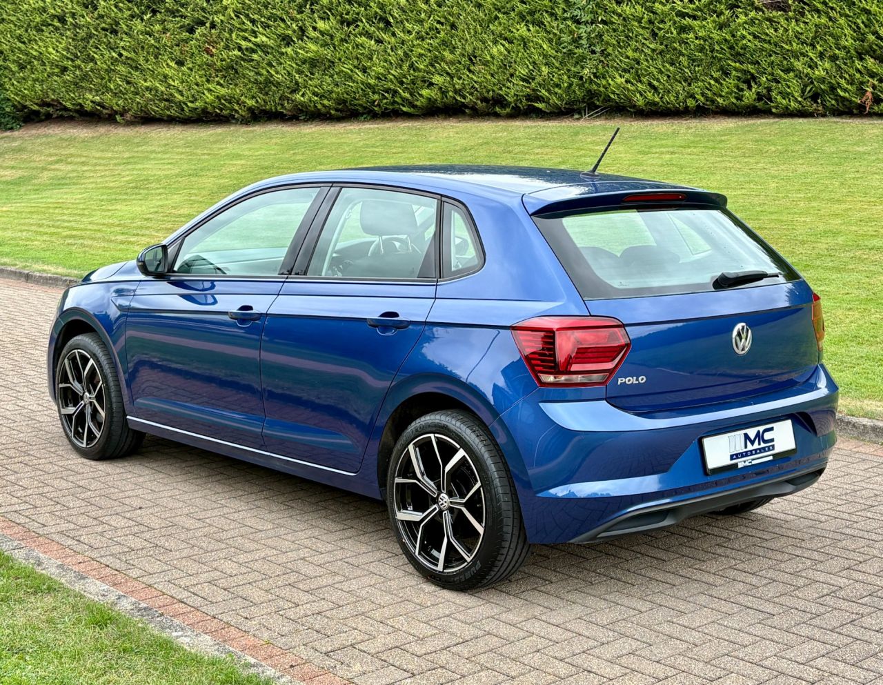 2018 VOLKSWAGEN POLO 1.0 TSI SE Hatchback 5dr Petrol Manual Euro 6 (s/s) (95 ps) - vehicle photo 6 for sale on PureCar