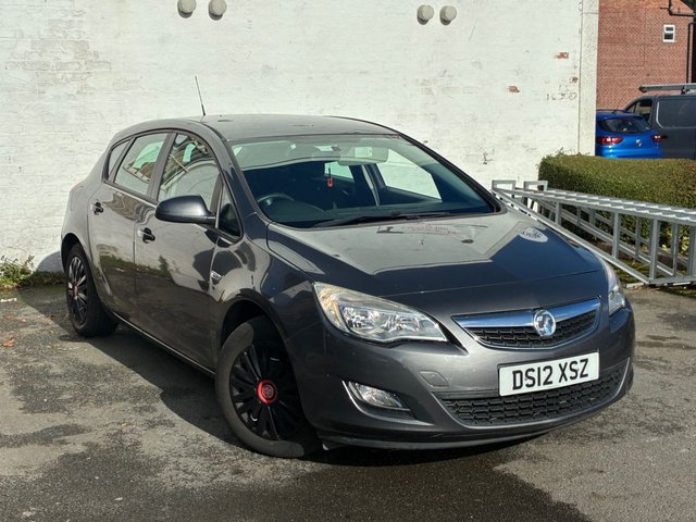 2012 Vauxhall Astra