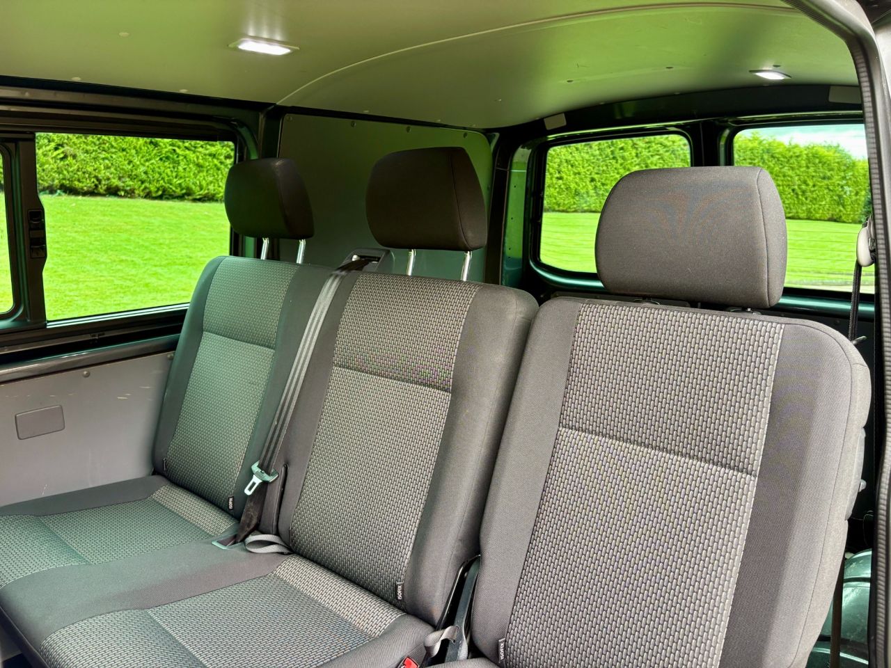 2022 VOLKSWAGEN TRANSPORTER 2.0 TDI T30 Highline Kombi Double Cab 5dr Diesel DSG FWD SWB Euro 6 (s/s) ( - vehicle photo 12 for sale on PureCar
