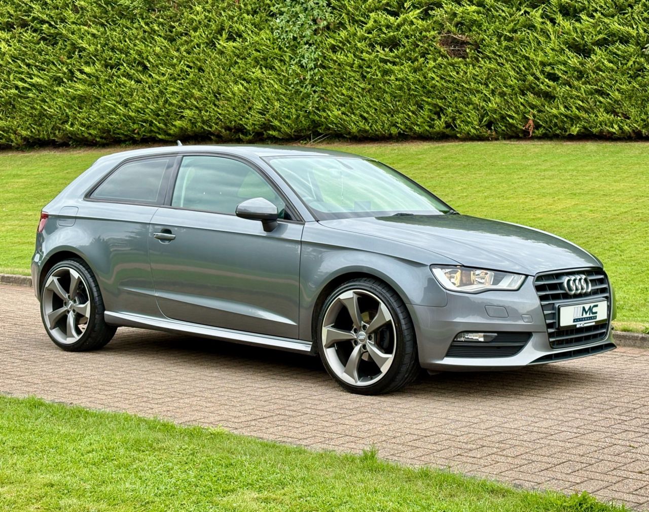 2016 AUDI A3 1.6 TDI ultra SE Technik Hatchback 3dr Diesel Manual Euro 6 (s/s) (110 ps) - vehicle photo 5 for sale on PureCar