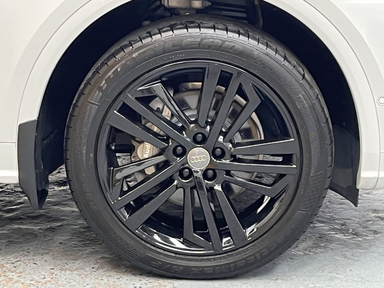 2019 AUDI Q5 S Line - vehicle photo 7 for sale on PureCar