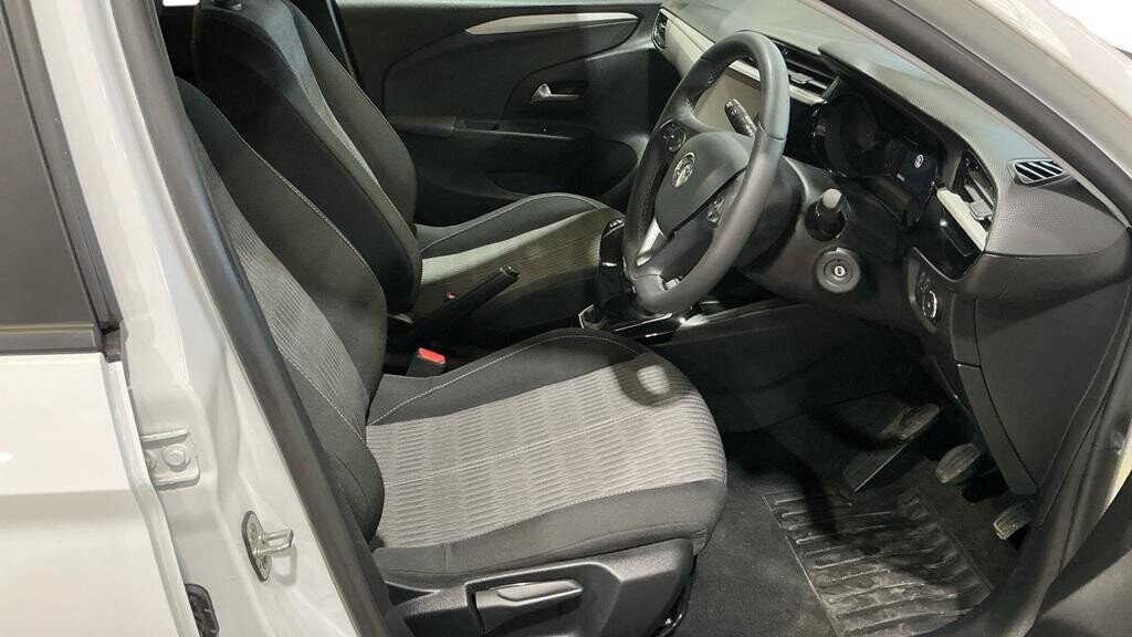 2023 Vauxhall Corsa — image 7