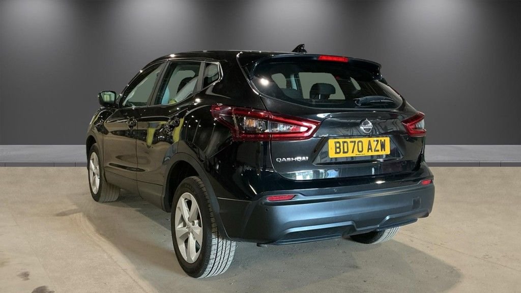 2020 Nissan Qashqai — image 3