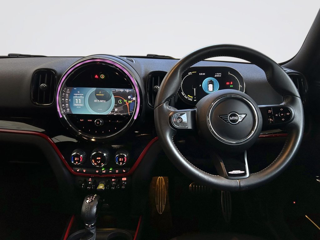 2022 MINI Countryman — image 11