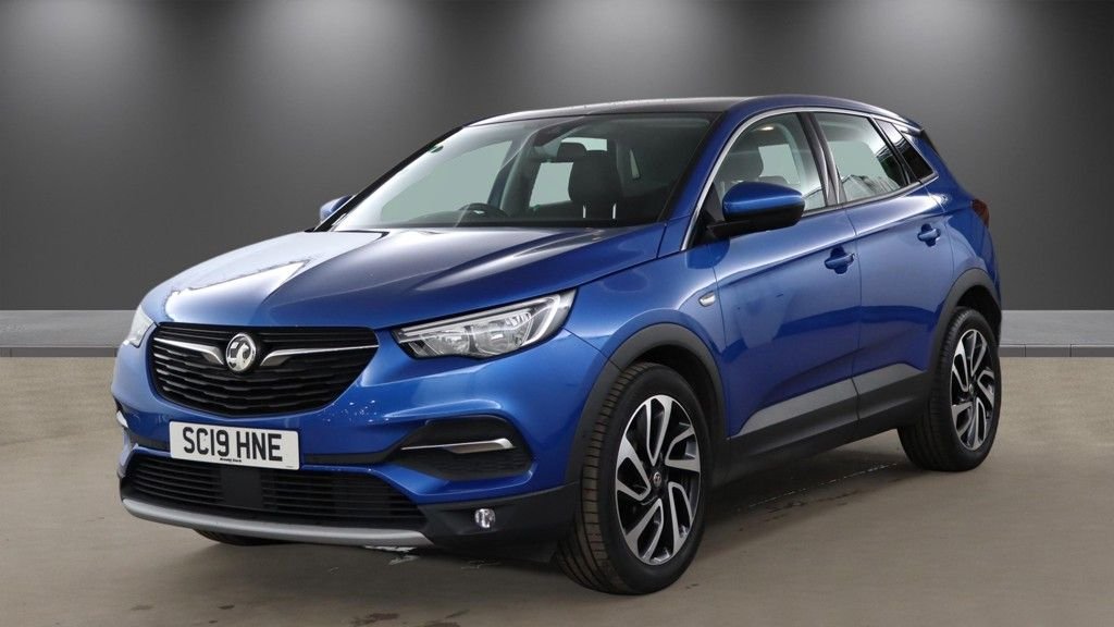 2019 Vauxhall Grandland X — image 2