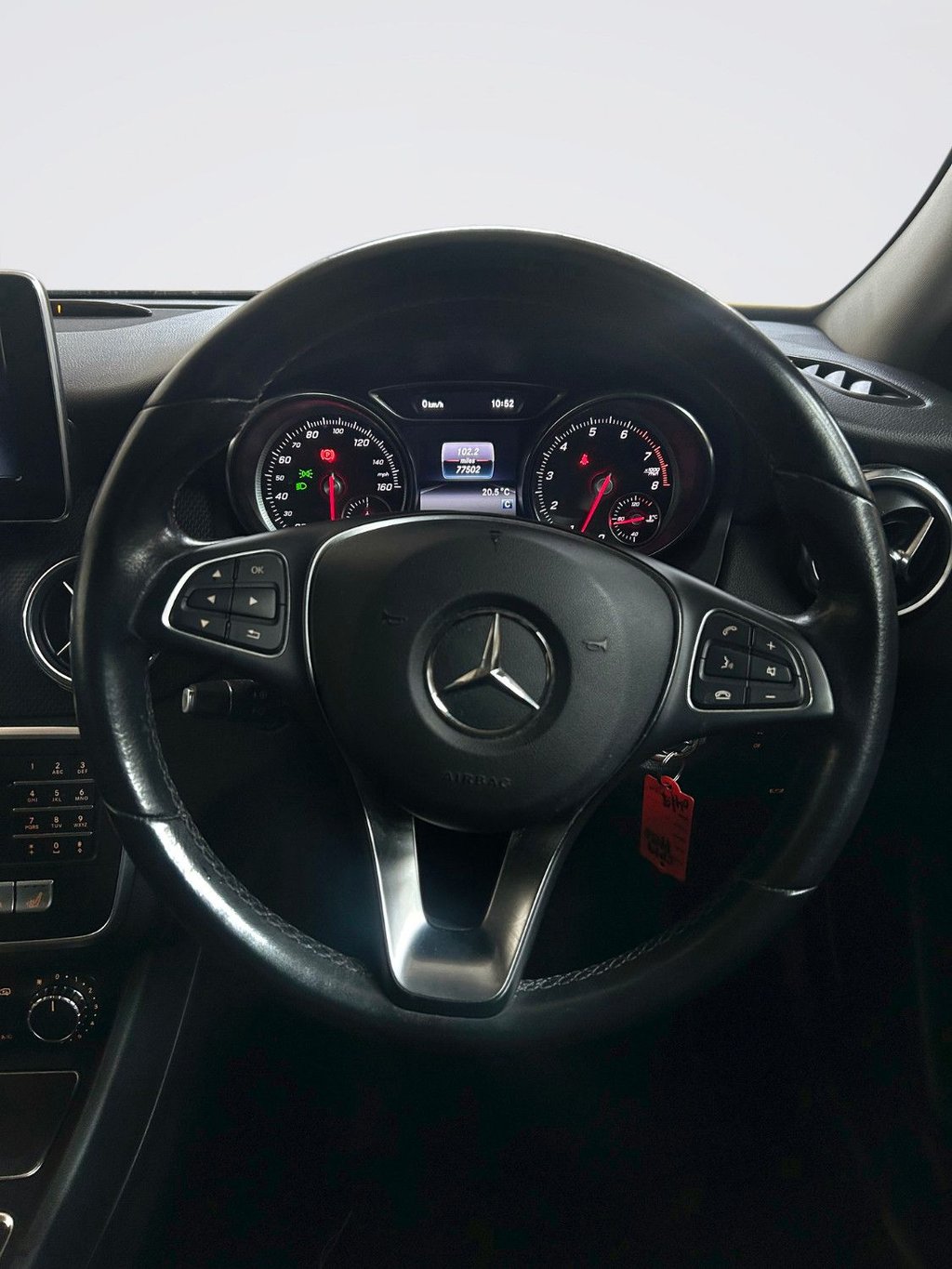 2019 Mercedes-Benz GLA — image 11