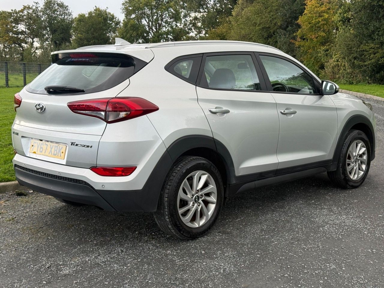 2017 HYUNDAI TUCSON 1.6 GDi Blue Drive SE Nav SUV 5dr Petrol Manual Euro 6 (s/s) (132 ps) - vehicle photo 3 for sale on PureCar
