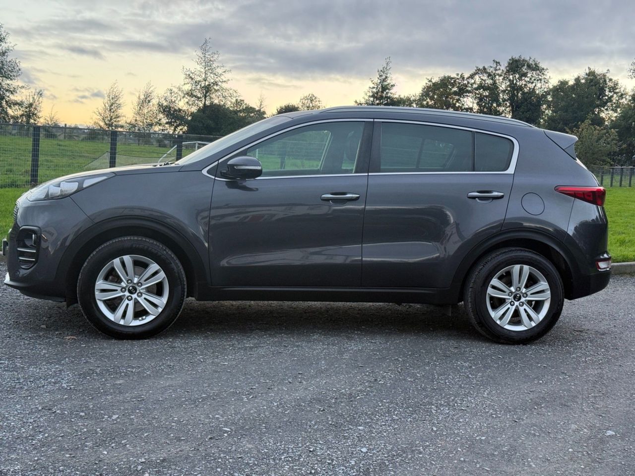 2018 KIA SPORTAGE 1.6 GDi 2 SUV 5dr Petrol Manual Euro 6 (s/s) (130 bhp) - vehicle photo 5 for sale on PureCar
