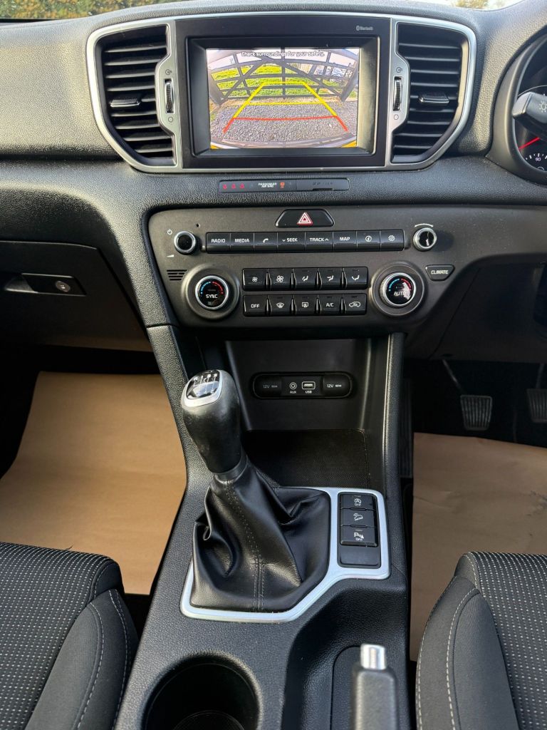 2018 KIA SPORTAGE 1.6 GDi 2 SUV 5dr Petrol Manual Euro 6 (s/s) (130 bhp) - vehicle photo 12 for sale on PureCar