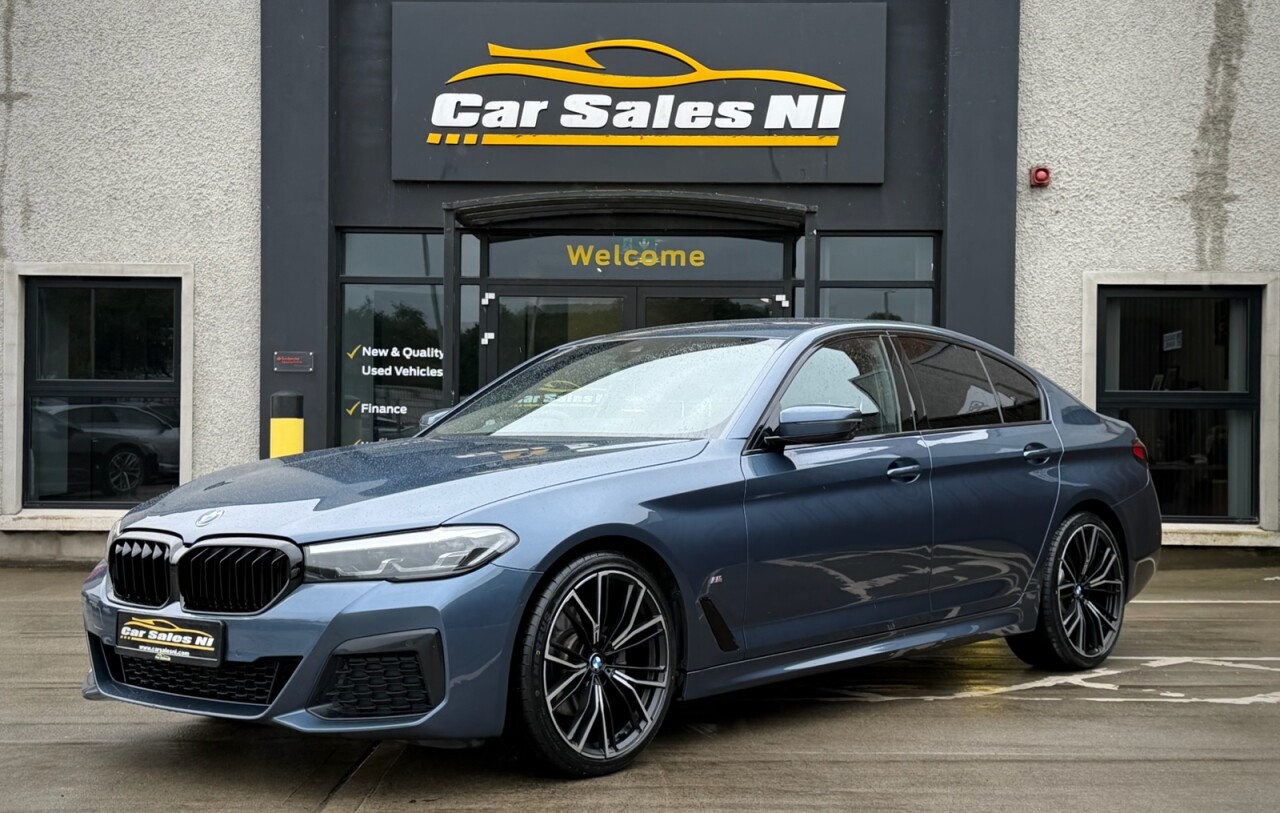 2022 BMW 5 SERIES 2.0 520d MHT M Sport Saloon 4dr Diesel Hybrid Steptronic Euro 6 (s/s) (190 - vehicle photo 2 for sale on PureCar