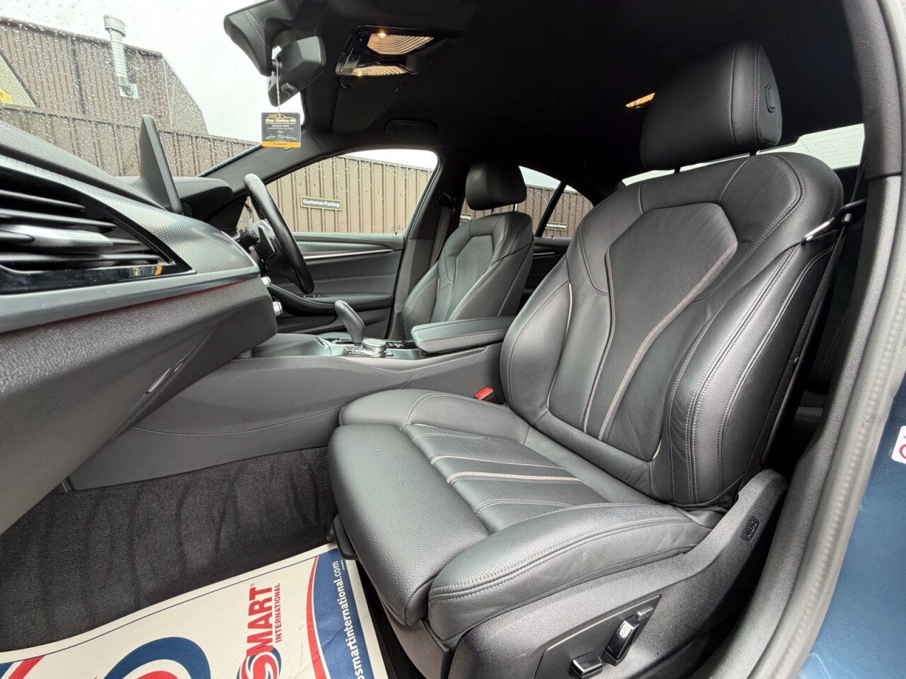 2022 BMW 5 SERIES 2.0 520d MHT M Sport Saloon 4dr Diesel Hybrid Steptronic Euro 6 (s/s) (190 - vehicle photo 9 for sale on PureCar