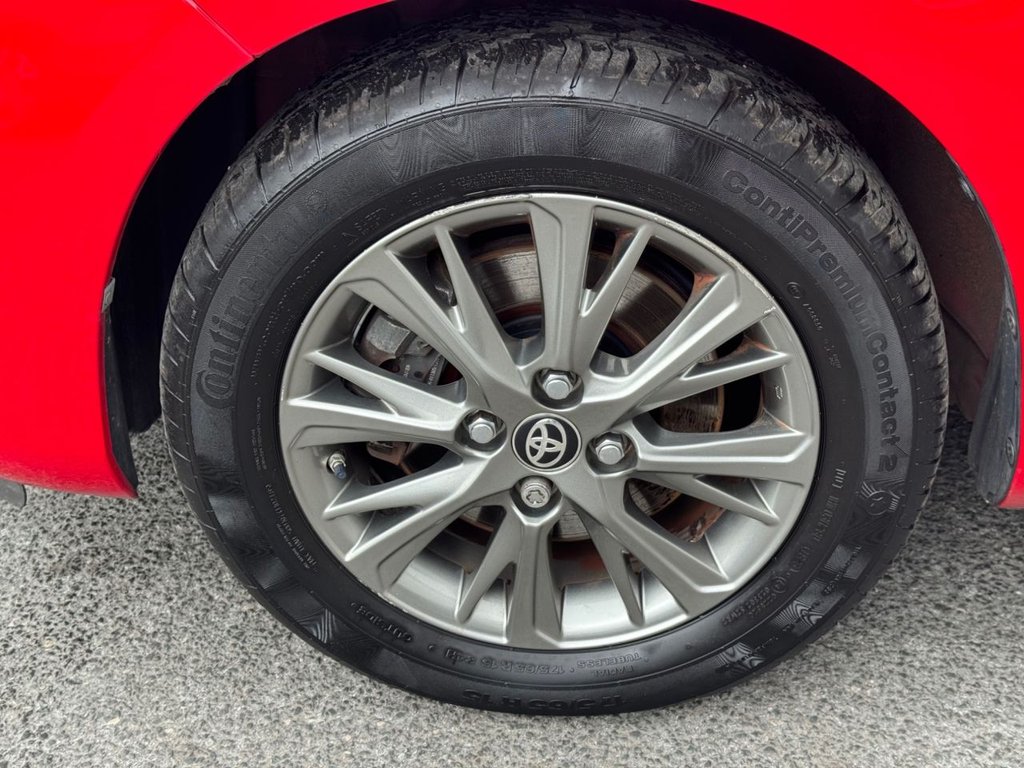 2018 Toyota Yaris — image 17