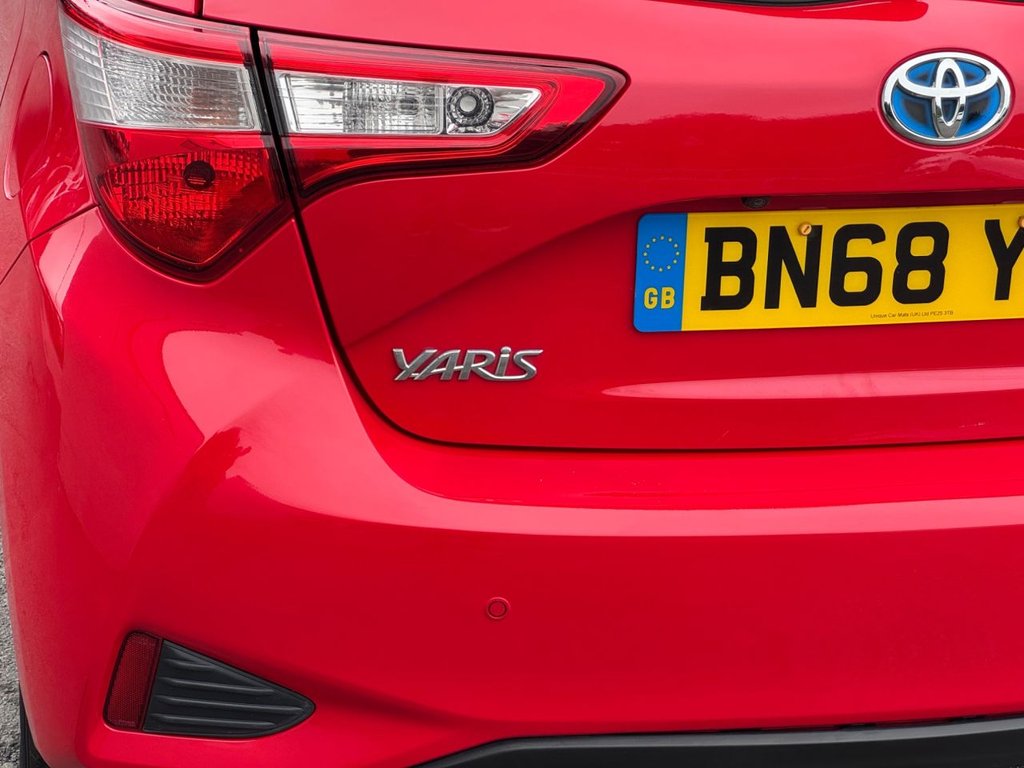 2018 Toyota Yaris — image 13