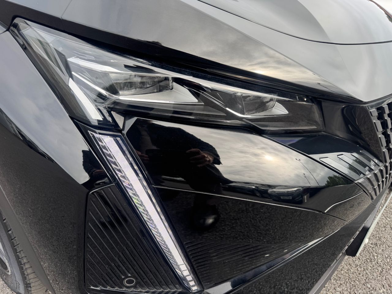 2024 PEUGEOT 1.2 PureTech GT Fastback 5dr Petrol EAT Euro 6 (s/s) (130 ps) - vehicle photo 20 for sale on PureCar