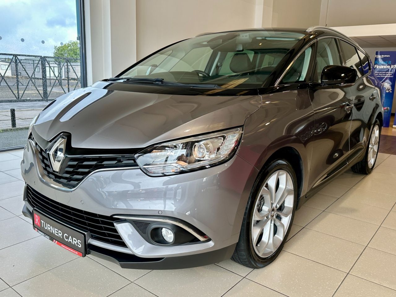 2019 RENAULT GRAND SCENIC 1.3 TCe Iconic MPV 5dr Petrol Manual Euro 6 (s/s) (140 ps) - vehicle photo 9 for sale on PureCar