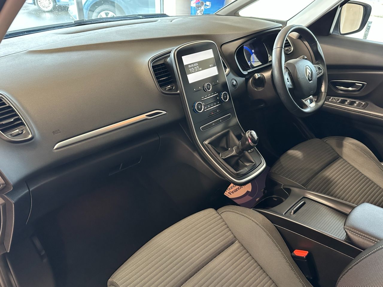 2019 RENAULT GRAND SCENIC 1.3 TCe Iconic MPV 5dr Petrol Manual Euro 6 (s/s) (140 ps) - vehicle photo 17 for sale on PureCar