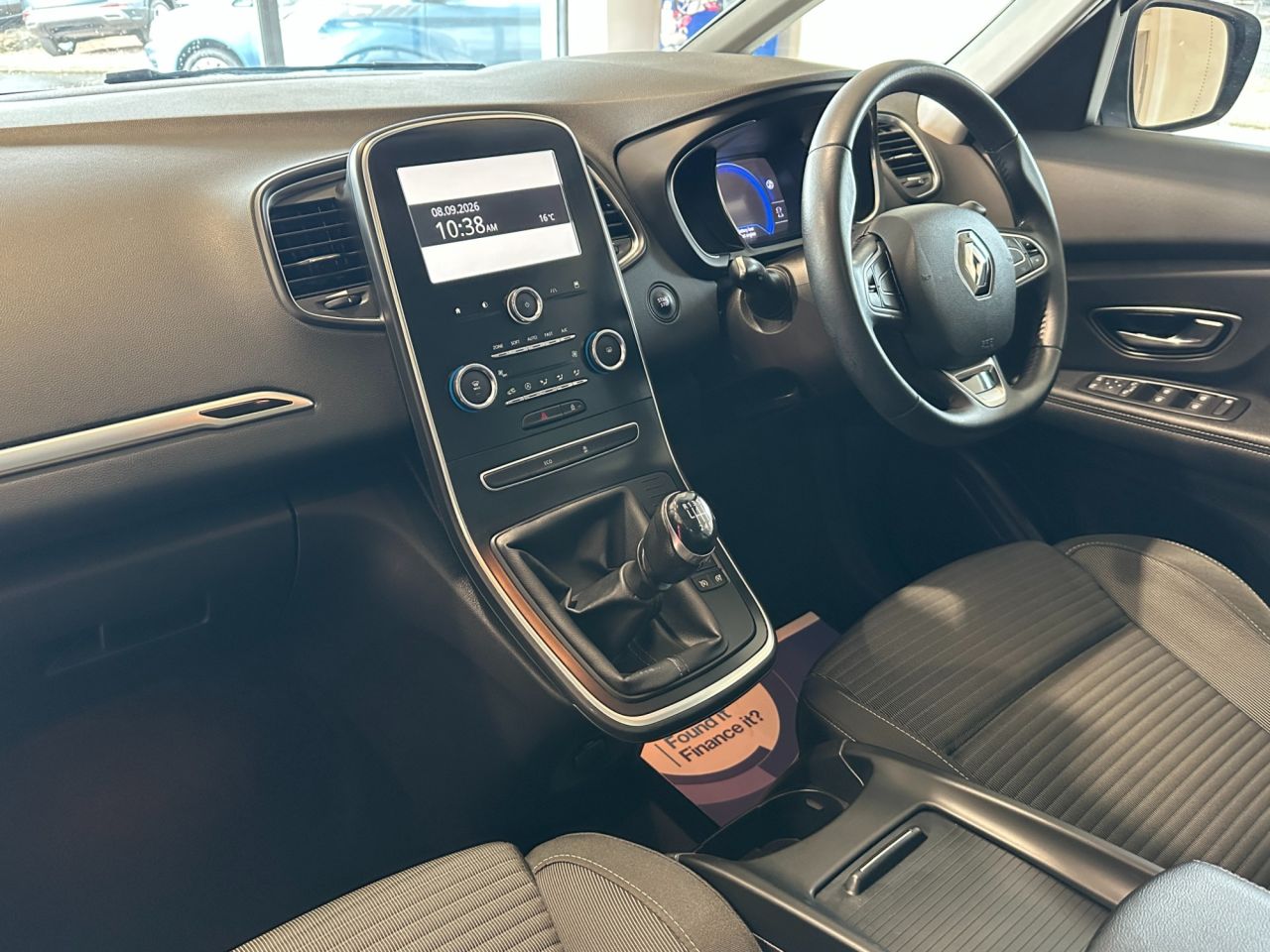 2019 RENAULT GRAND SCENIC 1.3 TCe Iconic MPV 5dr Petrol Manual Euro 6 (s/s) (140 ps) - vehicle photo 19 for sale on PureCar