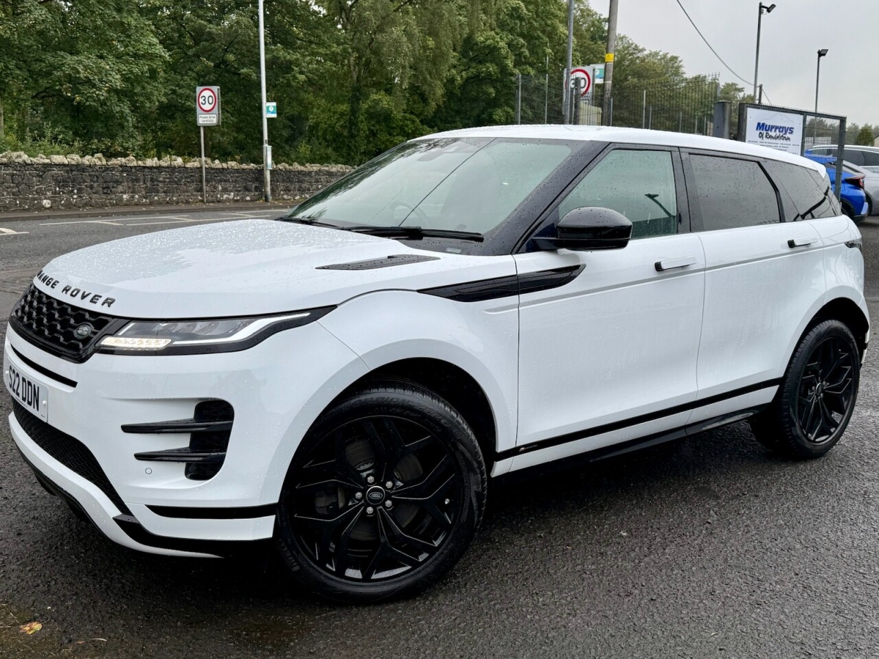 2019 LAND ROVER RANGE ROVER EVOQUE 2.0 D150 R-Dynamic S SUV 5dr Diesel Auto 4WD Euro 6 (s/s) (150 ps) - vehicle photo 2 for sale on PureCar