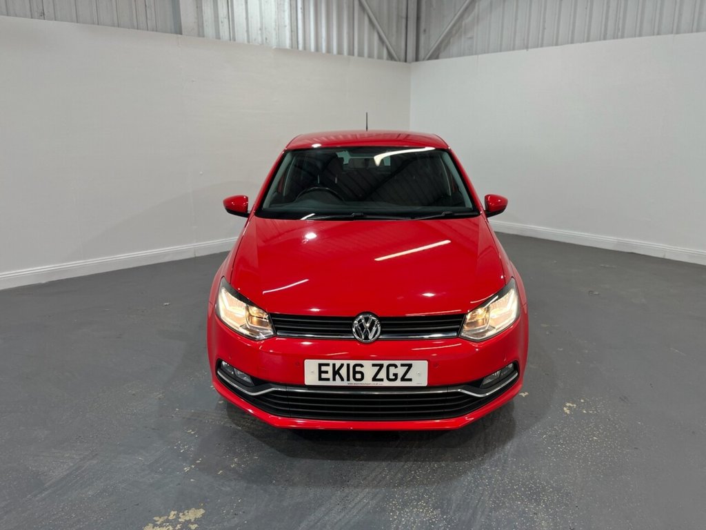 2016 Volkswagen Polo — image 2