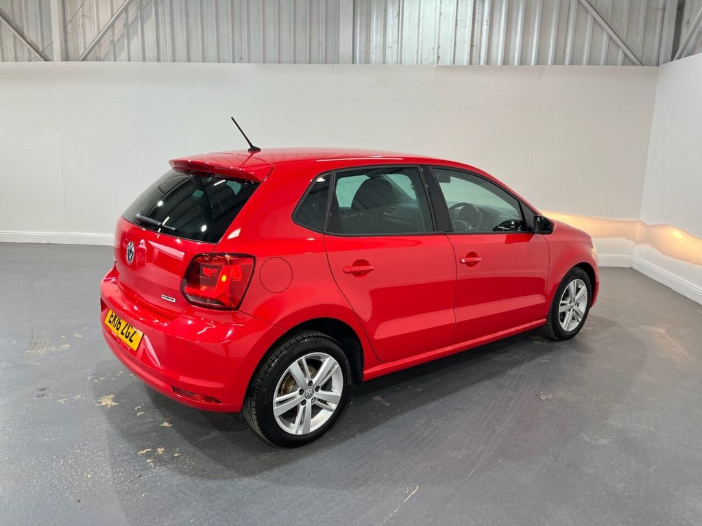 2016 Volkswagen Polo — image 4