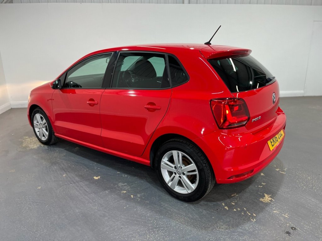 2016 Volkswagen Polo — image 6