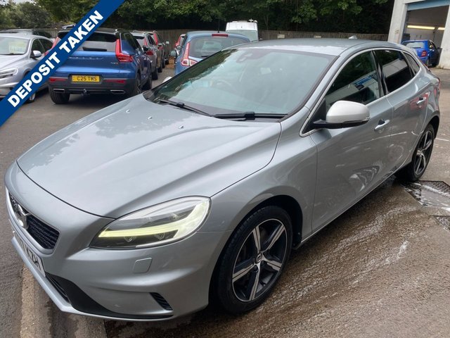 2017 Volvo V40