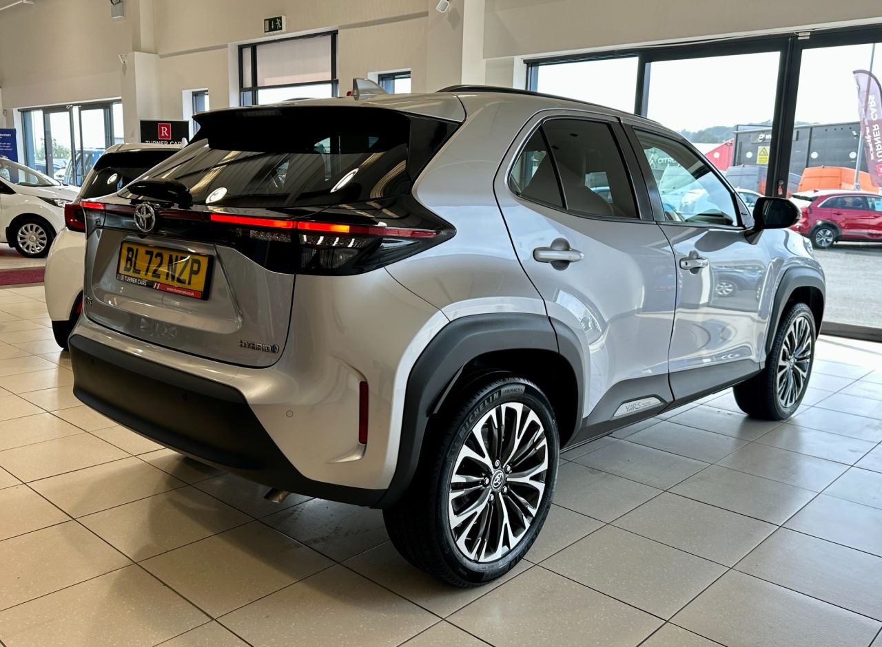 2023 TOYOTA YARIS CROSS 1.5 VVT-h Excel SUV 5dr Petrol Hybrid E-CVT Euro 6 (s/s) (116 ps) - vehicle photo 4 for sale on PureCar
