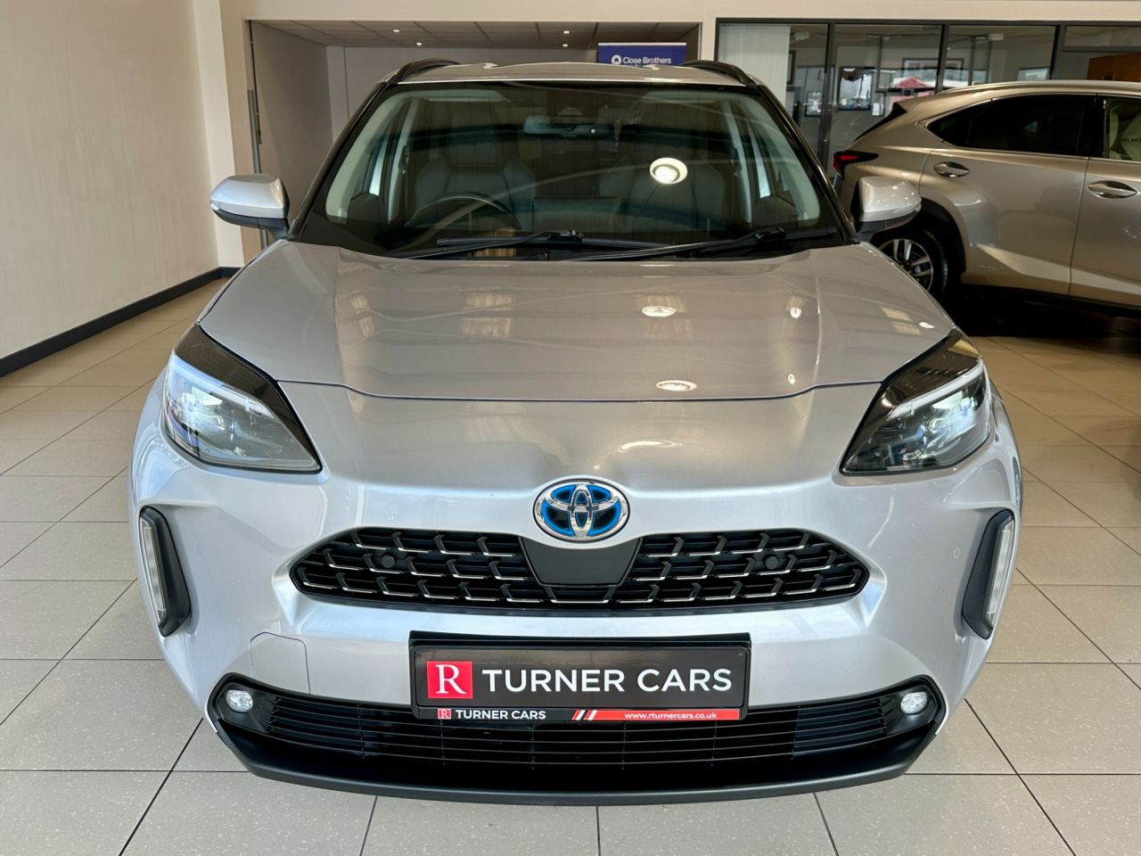 2023 TOYOTA YARIS CROSS 1.5 VVT-h Excel SUV 5dr Petrol Hybrid E-CVT Euro 6 (s/s) (116 ps) - vehicle photo 8 for sale on PureCar