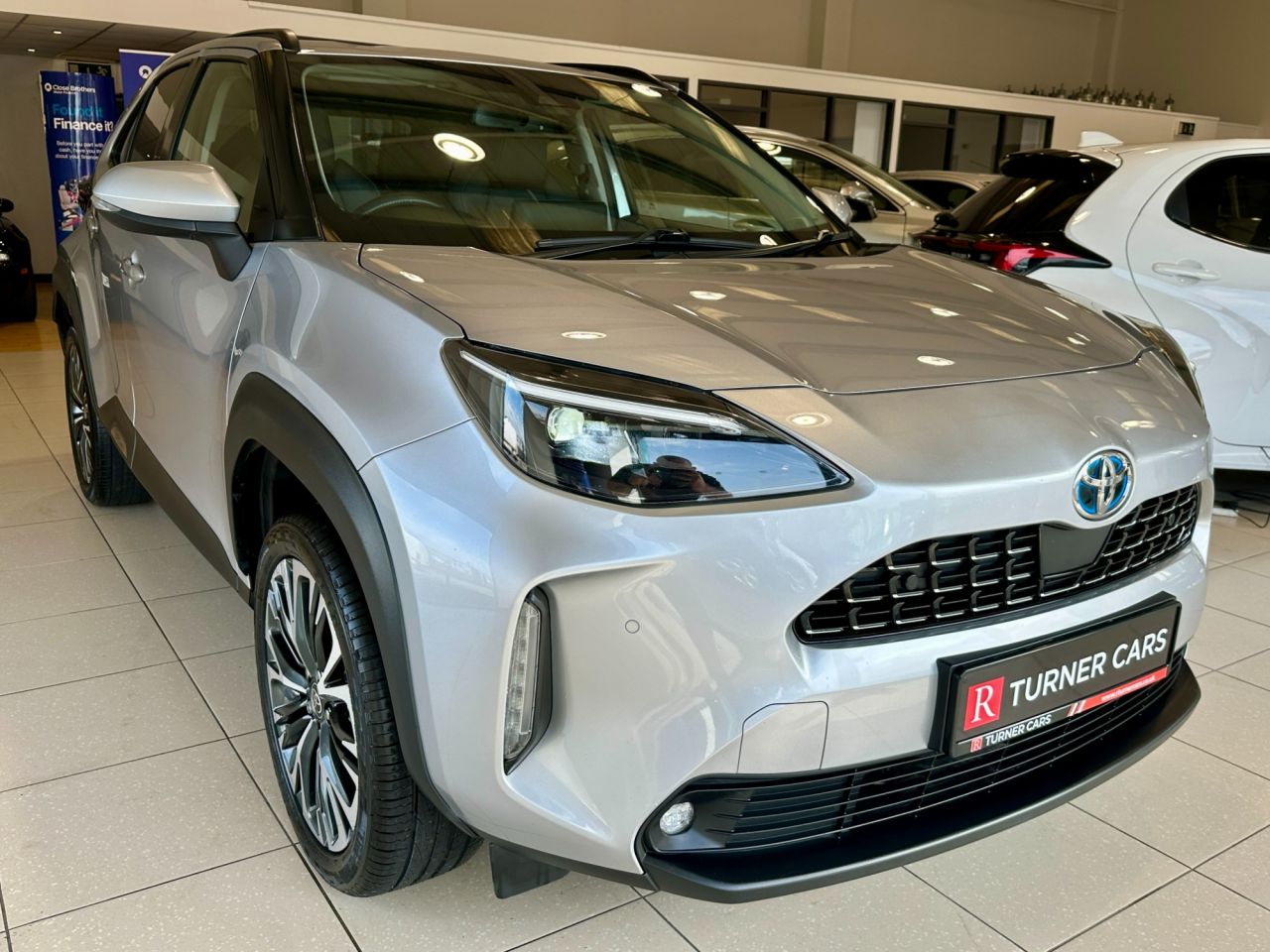 2023 TOYOTA YARIS CROSS 1.5 VVT-h Excel SUV 5dr Petrol Hybrid E-CVT Euro 6 (s/s) (116 ps) - vehicle photo 9 for sale on PureCar