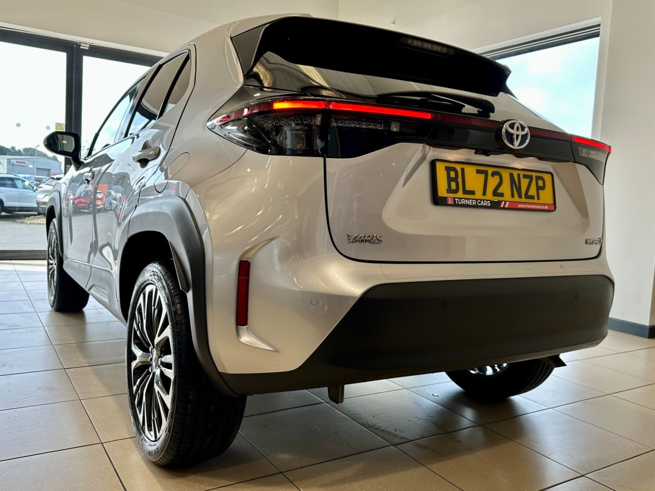 2023 TOYOTA YARIS CROSS 1.5 VVT-h Excel SUV 5dr Petrol Hybrid E-CVT Euro 6 (s/s) (116 ps) - vehicle photo 10 for sale on PureCar